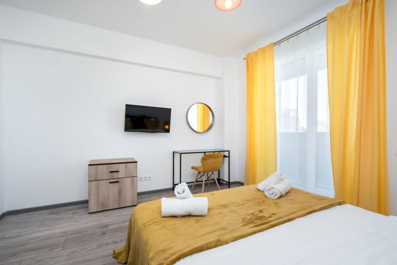 شقة Carol New Building With Balcony بوخارست المظهر الخارجي الصورة
